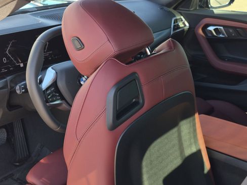 Certified 2025 BMW 230i Coupe w/ Convenience Package image 30