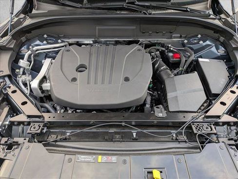 New 2026 Volvo XC60 B5 Plus w/ Protection Package Premier image 19