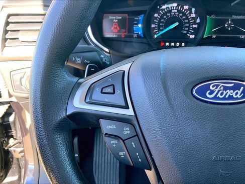 Certified 2019 Ford Fusion SE image 23