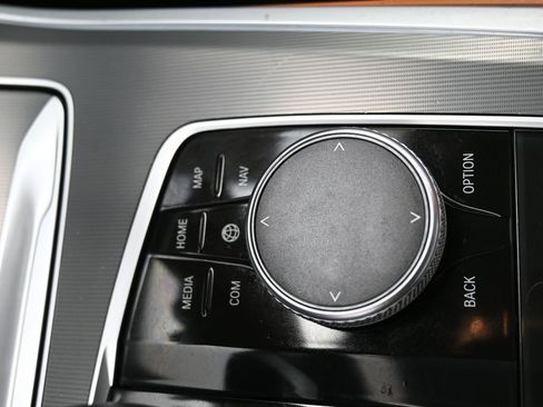 Used 2022 BMW X5 xDrive40i AWD/4WD image 28