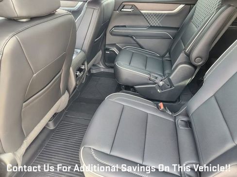 New 2026 GMC Acadia Denali w/ Super Cruise Package FWD image 20