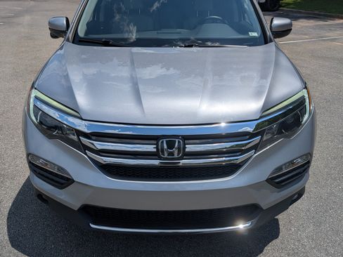 Used 2016 Honda Pilot Touring image 12