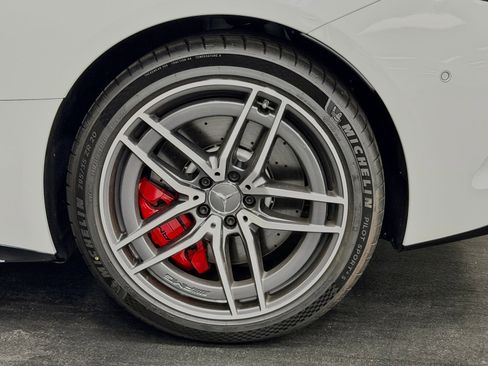 Used 2024 Mercedes-Benz SL 55 AMG 4MATIC image 16