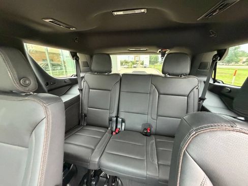Used 2023 Chevrolet Tahoe High Country RWD image 21