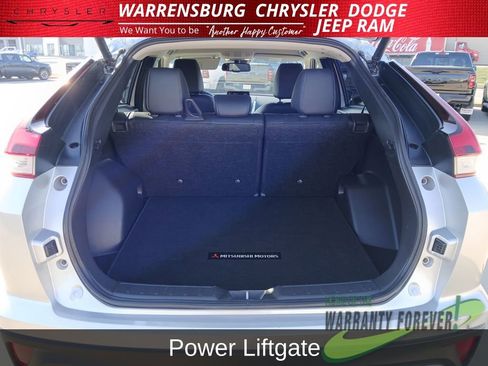 Used 2025 Mitsubishi Eclipse Cross SE image 13