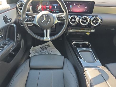 Used 2025 Mercedes-Benz CLA 250 image 19