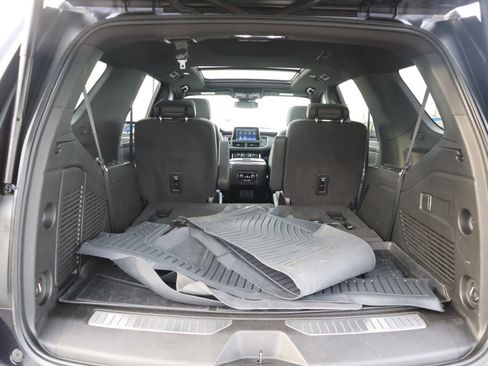 Used 2023 Chevrolet Tahoe Z71 image 9