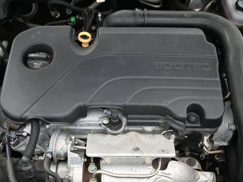 Used 2020 Chevrolet Malibu LS FWD image 31