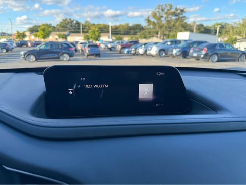 Used 2022 MAZDA CX-30 AWD 2.5 S w/ Select Package image 13