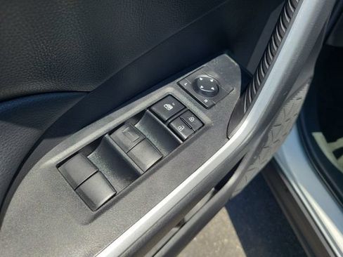 Used 2023 Toyota RAV4 LE FWD image 18