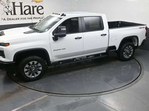 New 2026 Chevrolet Silverado 2500 Custom w/ Custom Convenience Package AWD/4WD image 36