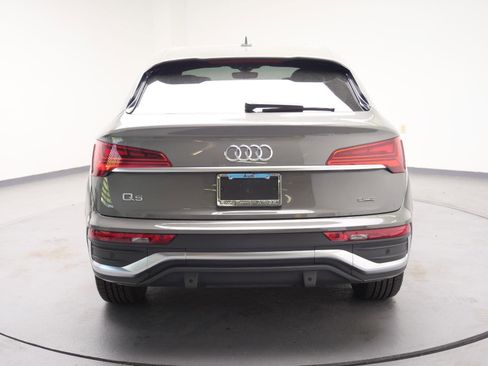 Used 2024 Audi Q5 2.0T Premium Plus w/ Premium Plus Package AWD/4WD image 10