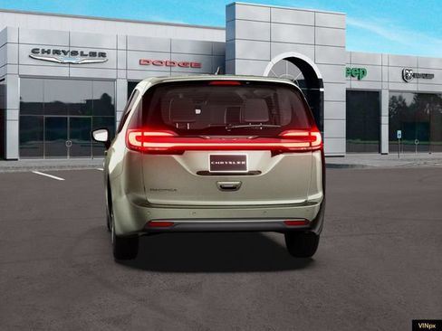 New 2027 Chrysler Pacifica Select FWD image 13