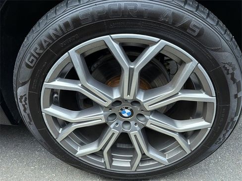 Used 2020 BMW X7 xDrive40i w/ Cold Weather Package image 7