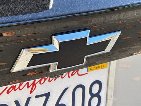 Used 2022 Chevrolet Bolt EUV Premier w/ Sun & Sound Package image 47