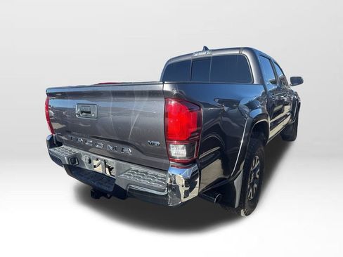 Used 2021 Toyota Tacoma SR5 image 4