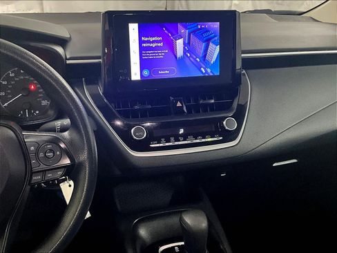 Used 2023 Toyota Corolla LE image 18