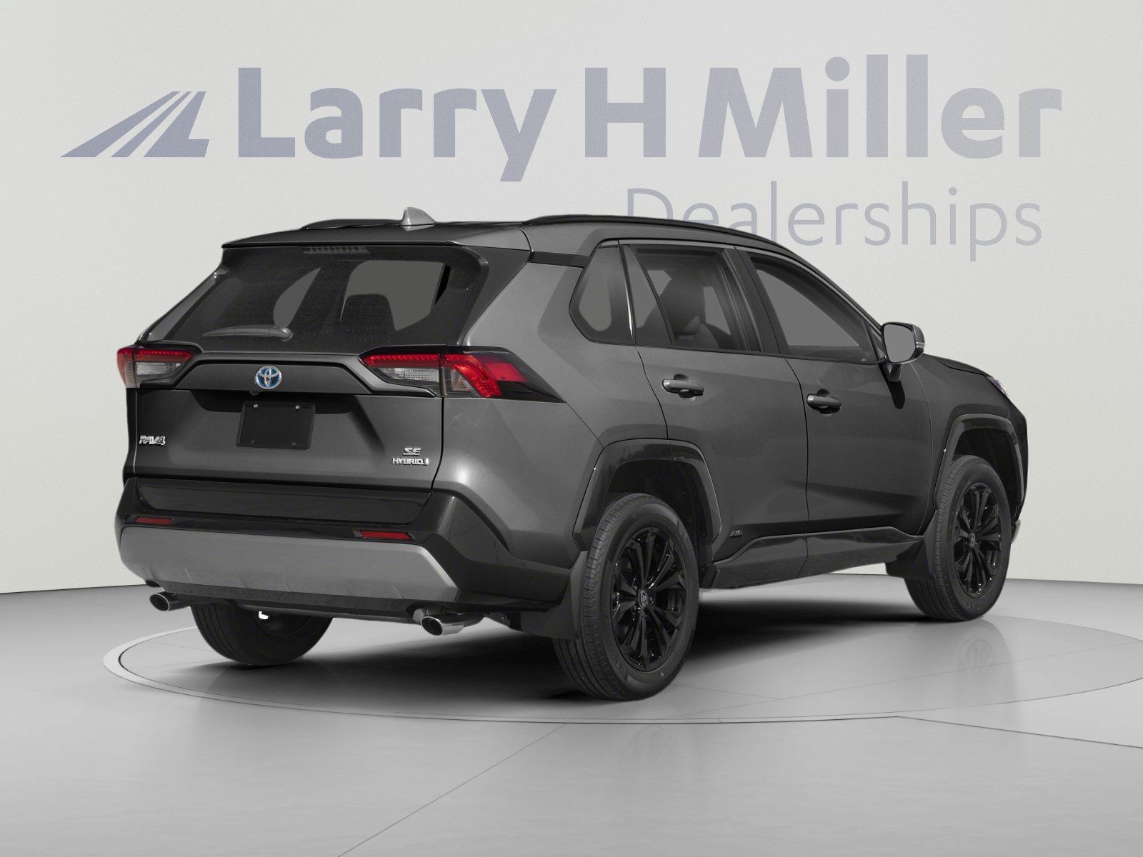 Used 2022 Toyota RAV4 SE w/ Convenience Package AWD/4WD image 2
