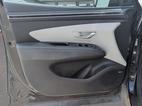Used 2023 Hyundai Tucson Limited AWD/4WD image 8
