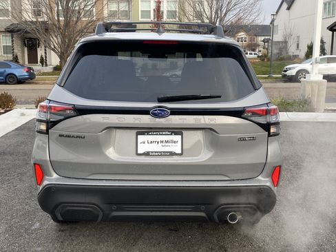 New 2025 Subaru Forester Limited image 5