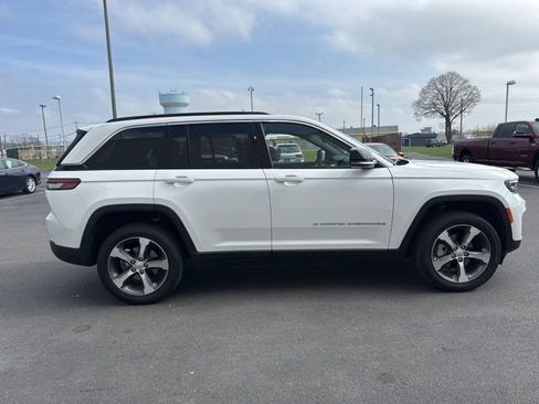 Used 2024 Jeep Grand Cherokee Limited w/ Trailer Tow Package image 4