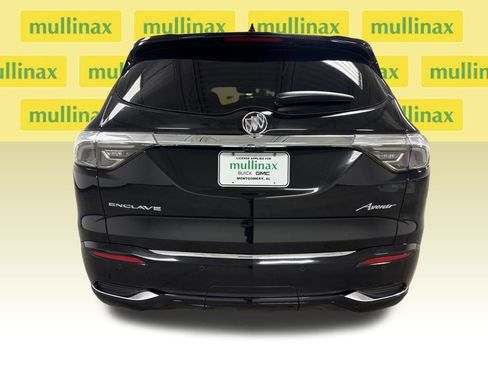 Certified 2022 Buick Enclave Avenir w/ Avenir Technology Package image 19