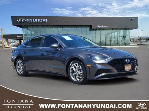 Certified 2023 Hyundai Sonata SEL w/ Convenience Package FWD image 1