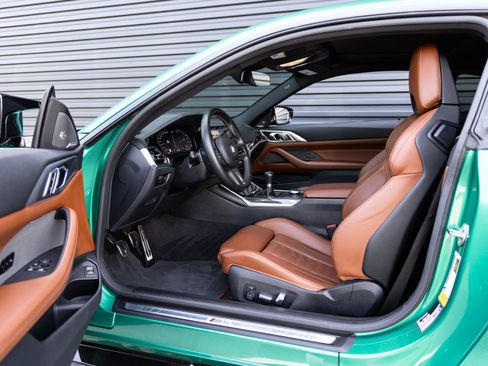 Used 2022 BMW M4 Coupe w/ Executive Package RWD image 21