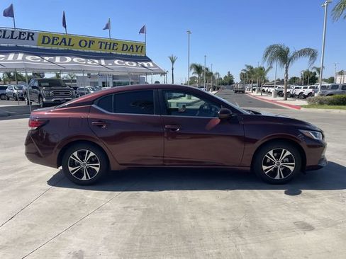 Used 2023 Nissan Sentra SV FWD image 9