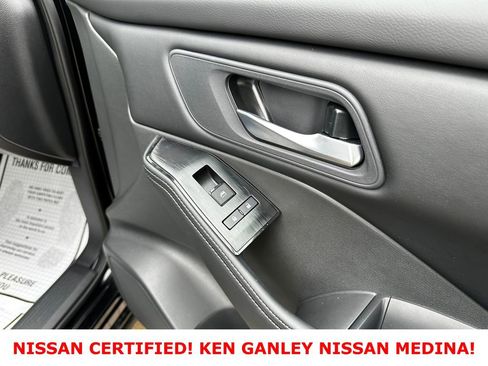 Certified 2026 Nissan Rogue SV AWD/4WD image 50