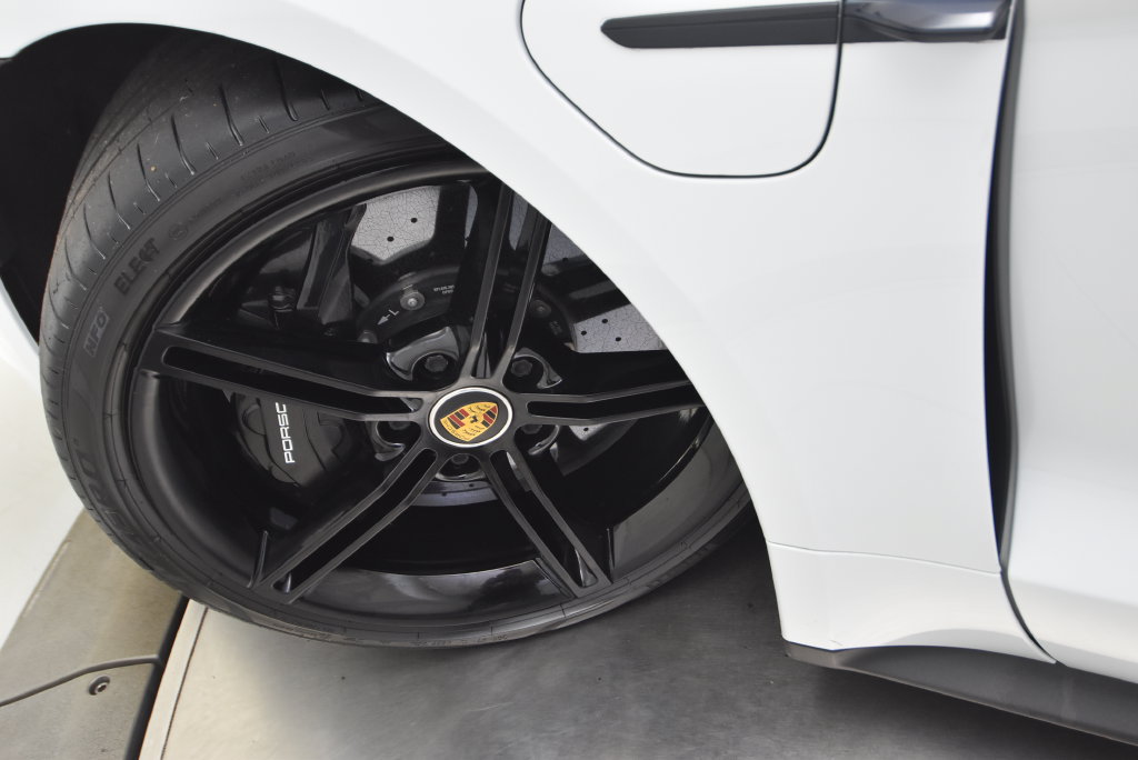 Used 2022 Porsche Taycan Turbo S AWD/4WD image 71