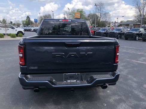 New 2026 RAM 1500 4x4 Crew Cab image 18