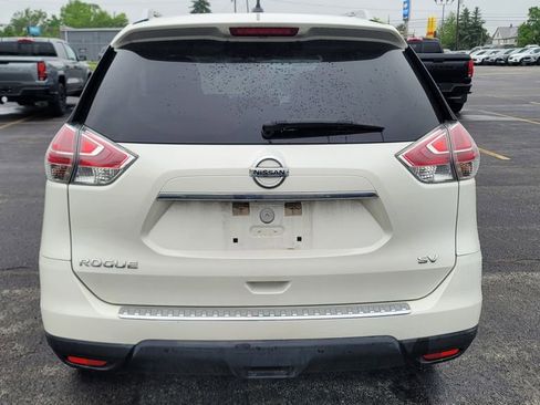 Used 2015 Nissan Rogue SV w/ SV Premium Package FWD image 5
