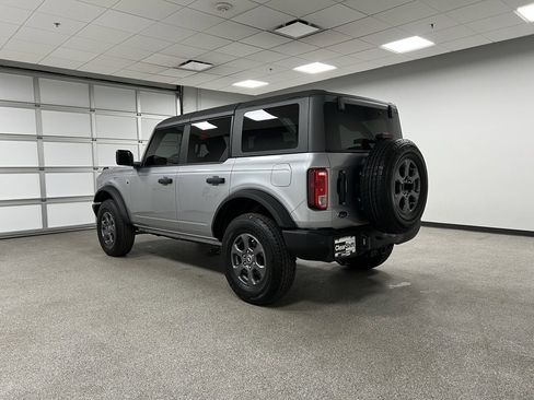 Used 2024 Ford Bronco Big Bend image 9