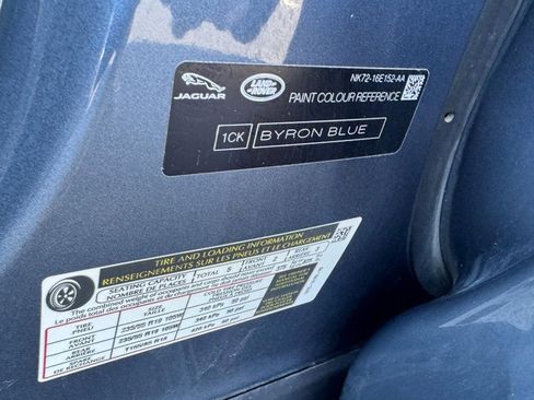 Used 2022 Land Rover Discovery Sport S image 24