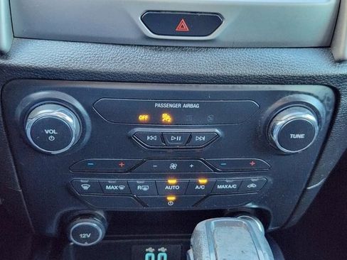 Used 2020 Ford Ranger XLT image 17