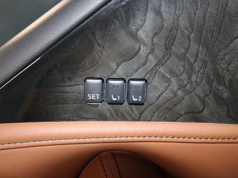 Used 2021 INFINITI QX80 Sensory w/ All-Season Package image 10