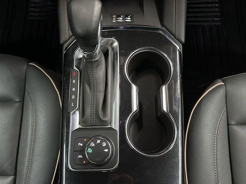 Used 2024 Chevrolet Blazer Premier w/ Enhanced Convenience Package image 21