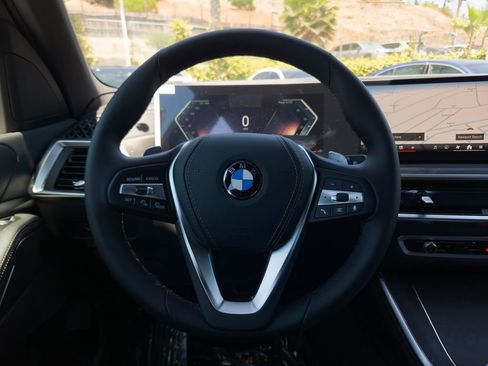 New 2026 BMW X5 xDrive40i w/ Parking Assistance Package AWD/4WD image 14