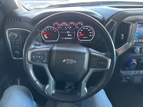 Used 2022 Chevrolet Silverado 1500 RST w/ LPO, Blackout Package image 11