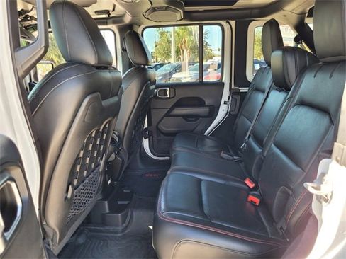 Certified 2018 Jeep Wrangler Unlimited Rubicon image 14