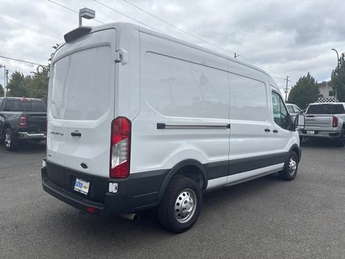 Used 2023 Ford Transit 350 Medium Roof AWD image 4