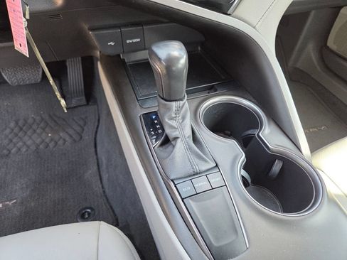 Certified 2023 Toyota Camry SE FWD image 27