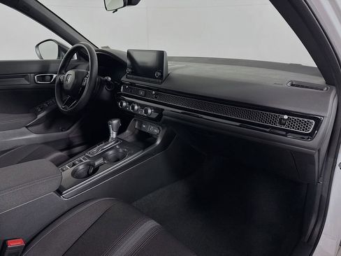 Certified 2023 Honda Civic Sport image 25