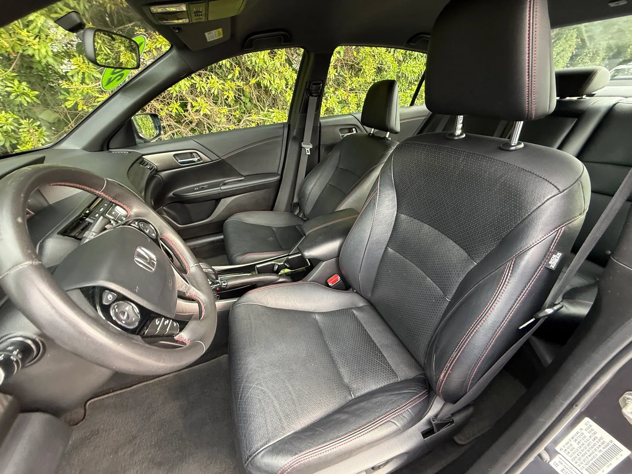 Used 2017 Honda Accord Sport Special Edition image 40