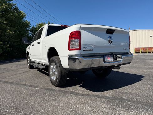 Used 2024 RAM 2500 Big Horn AWD/4WD image 12