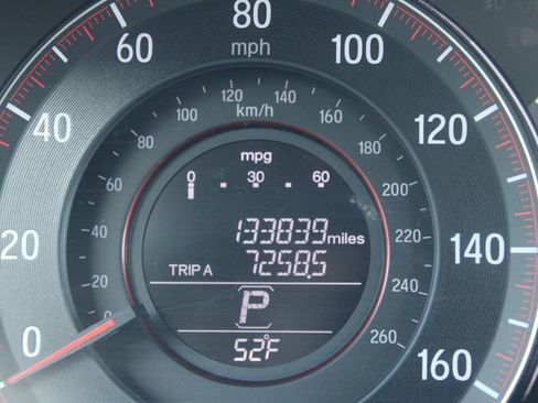 Used 2016 Honda Accord EX-L image 31