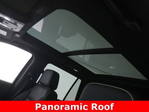 Used 2025 GMC Yukon Elevation w/ Technology Package AWD/4WD image 18