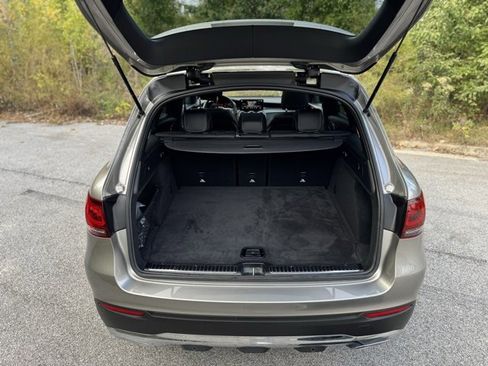 Used 2022 Mercedes-Benz GLC 300 4MATIC image 7