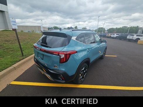 Certified 2024 Kia Seltos EX AWD/4WD image 9